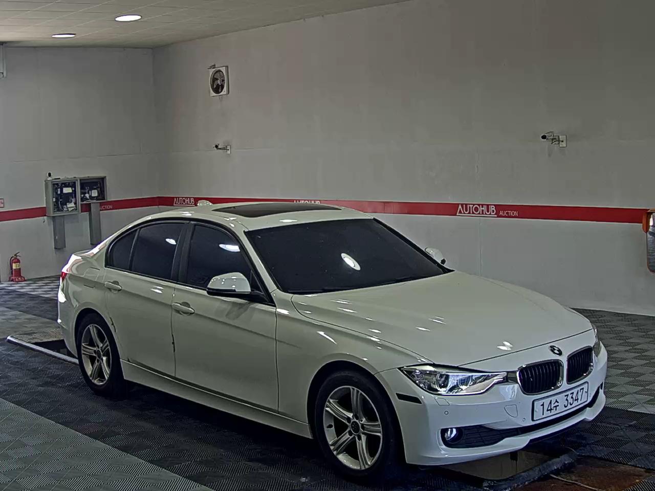 بي إم دبليو 3 Series (6Th Gen) 320D 2012 320d