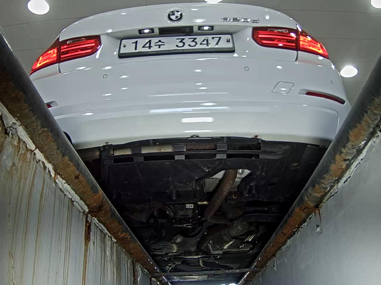 بي إم دبليو 3 Series (6Th Gen) 320D 2012 320d