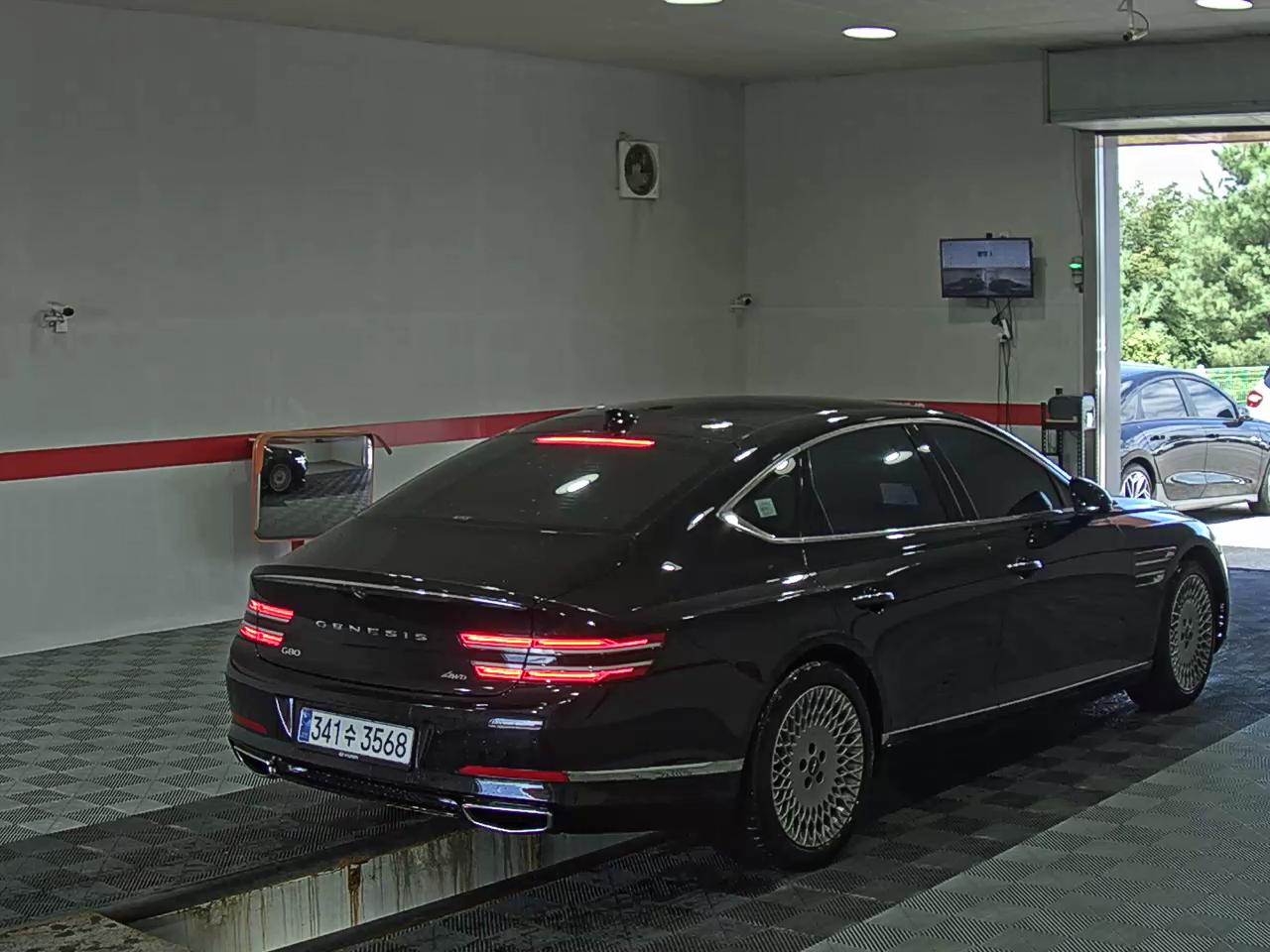 جينيسيس جينيسيس G80 2022 دفع رباعي BASE