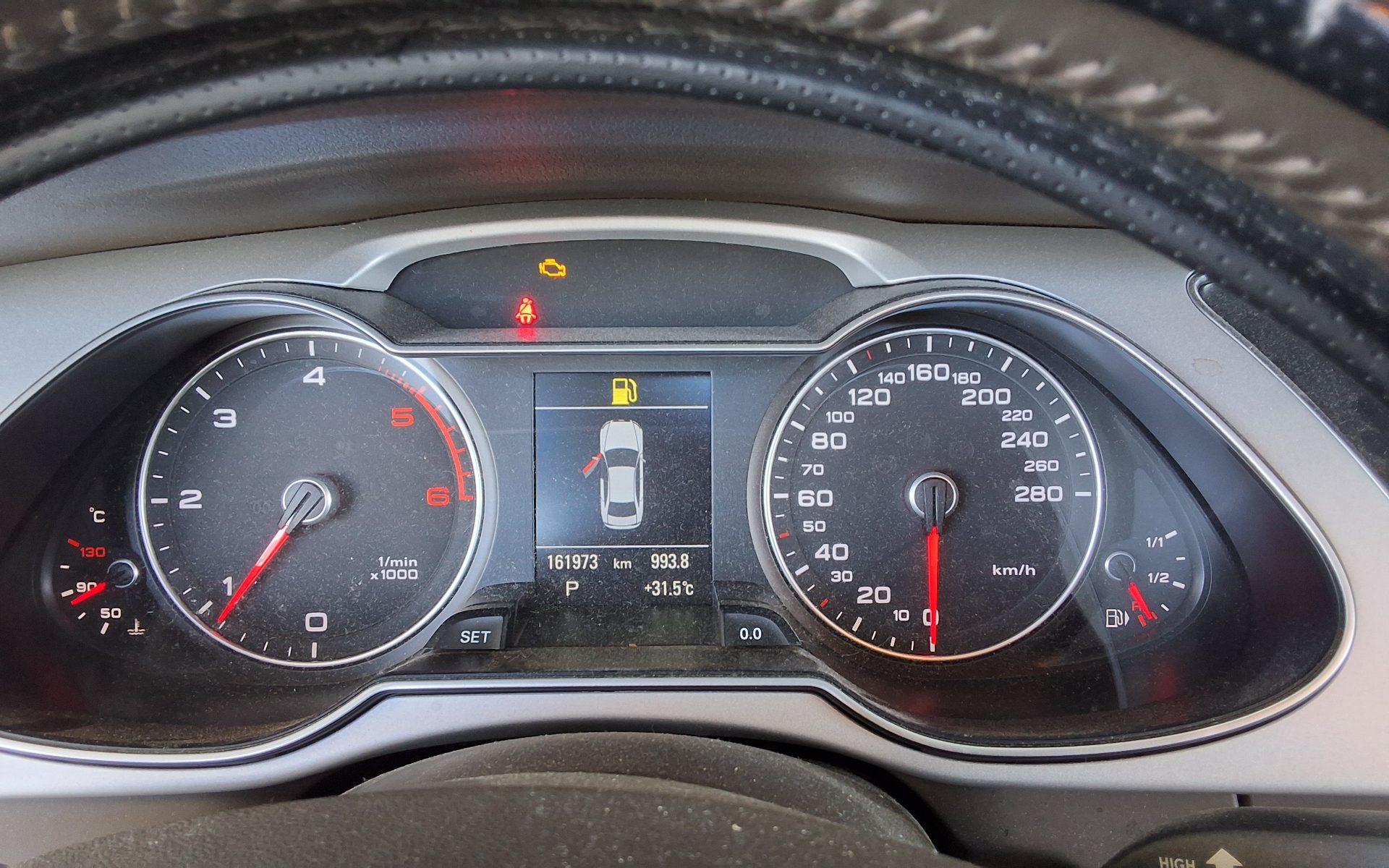 أودي إيه 4 (4Th Gen) 30 TDI 2015