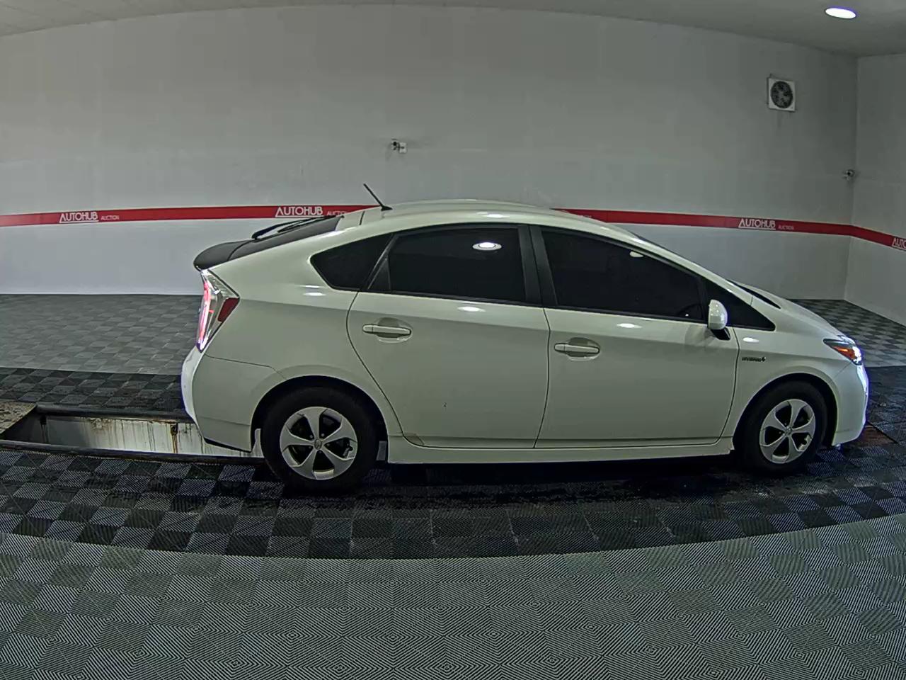 تويوتا بريوس (3Rd Gen) 1.8 2012
