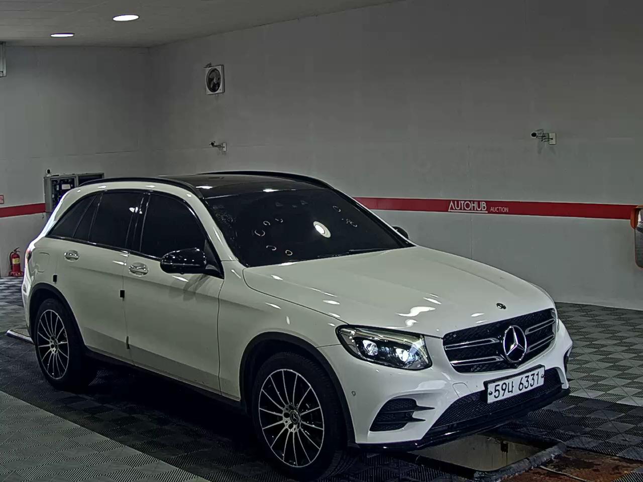 مرسيدس بنز جي إل سي Class جي إل سي 250D فورماتيك Night Pack 2018 4MATIC