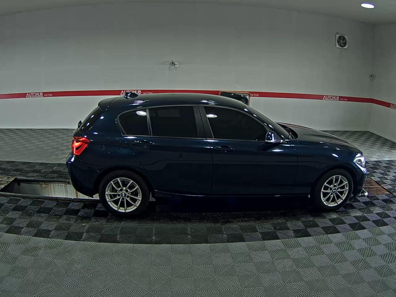 بي إم دبليو 1 Series (2Nd Gen) 5 أبواب 118D Joy 2017 118d