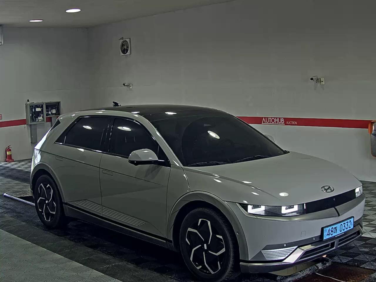 هيونداي أيونيك 2023 EV دفع رباعي طويل المدى PRESTIGE