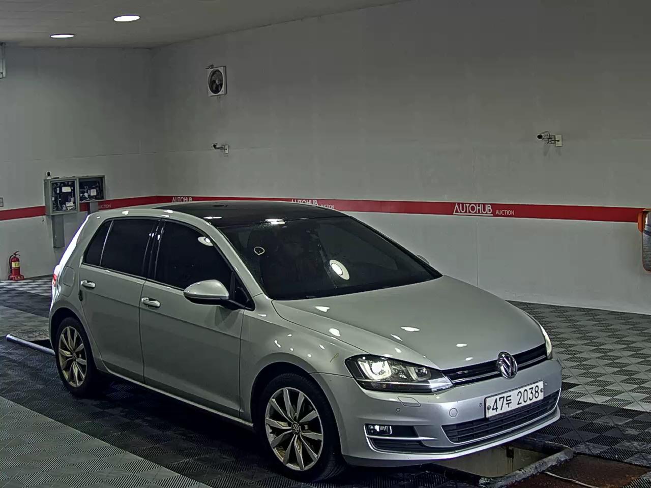 فولكس فاجن جولف (7Th Gen) 2.0 TDI 2014