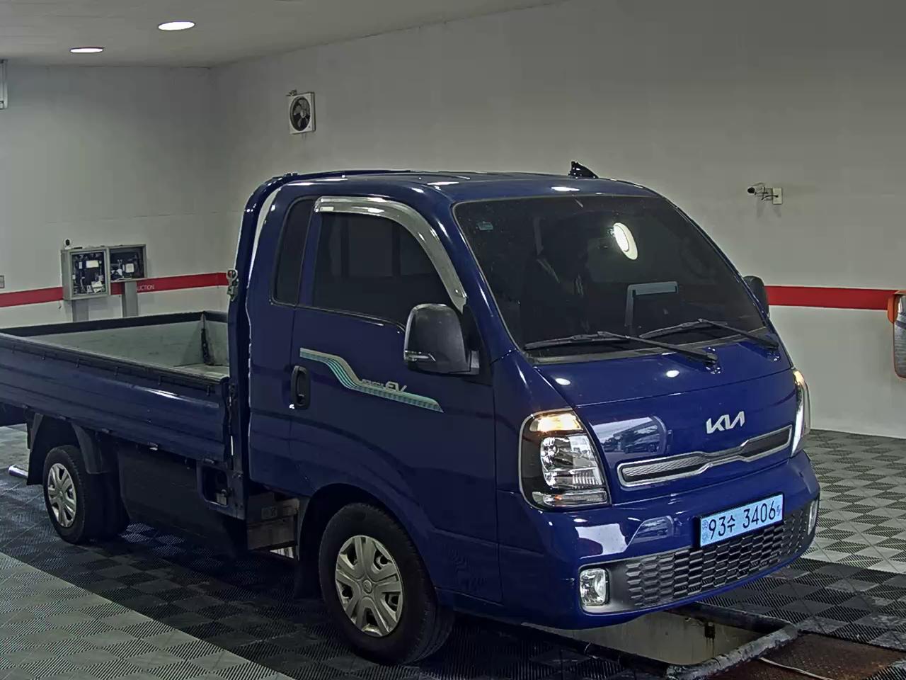 كيا بونجو 3 2022 EV GLS