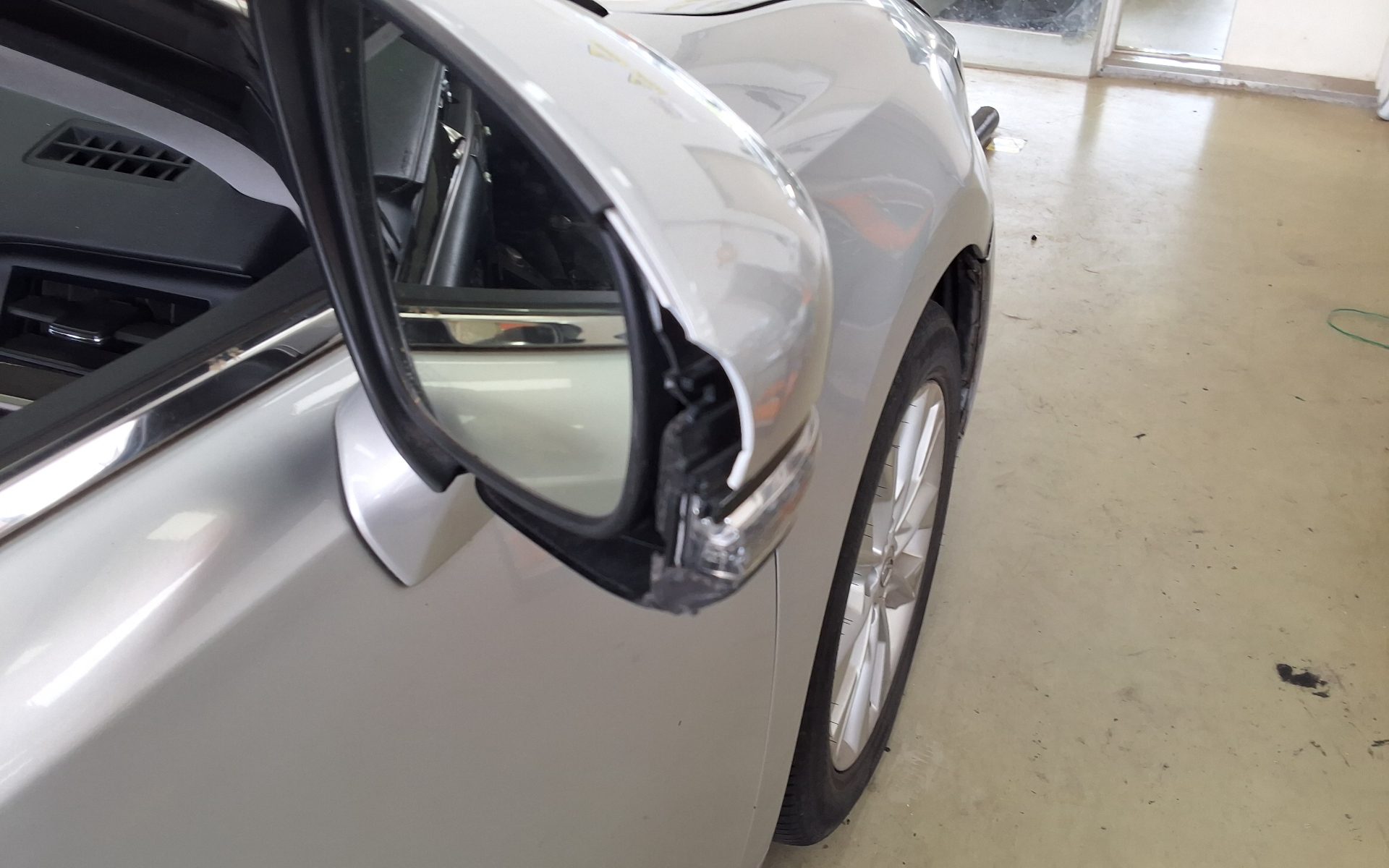 لكزس إي إس (6Th Gen) 300H 2013 300h