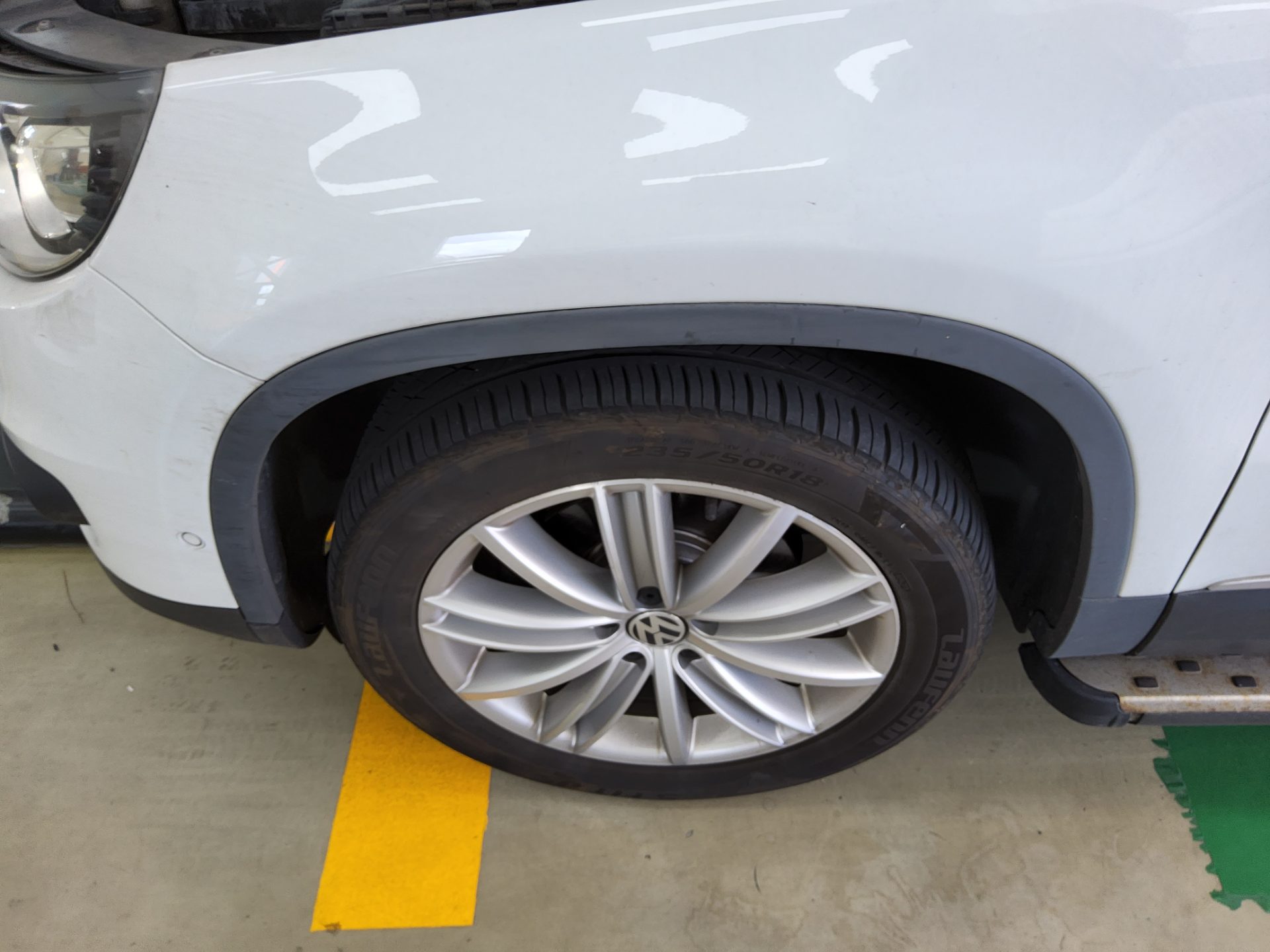 فولكس فاجن تيجوان 2.0 TDI Bluemotion بريميوم 2014 بريميوم