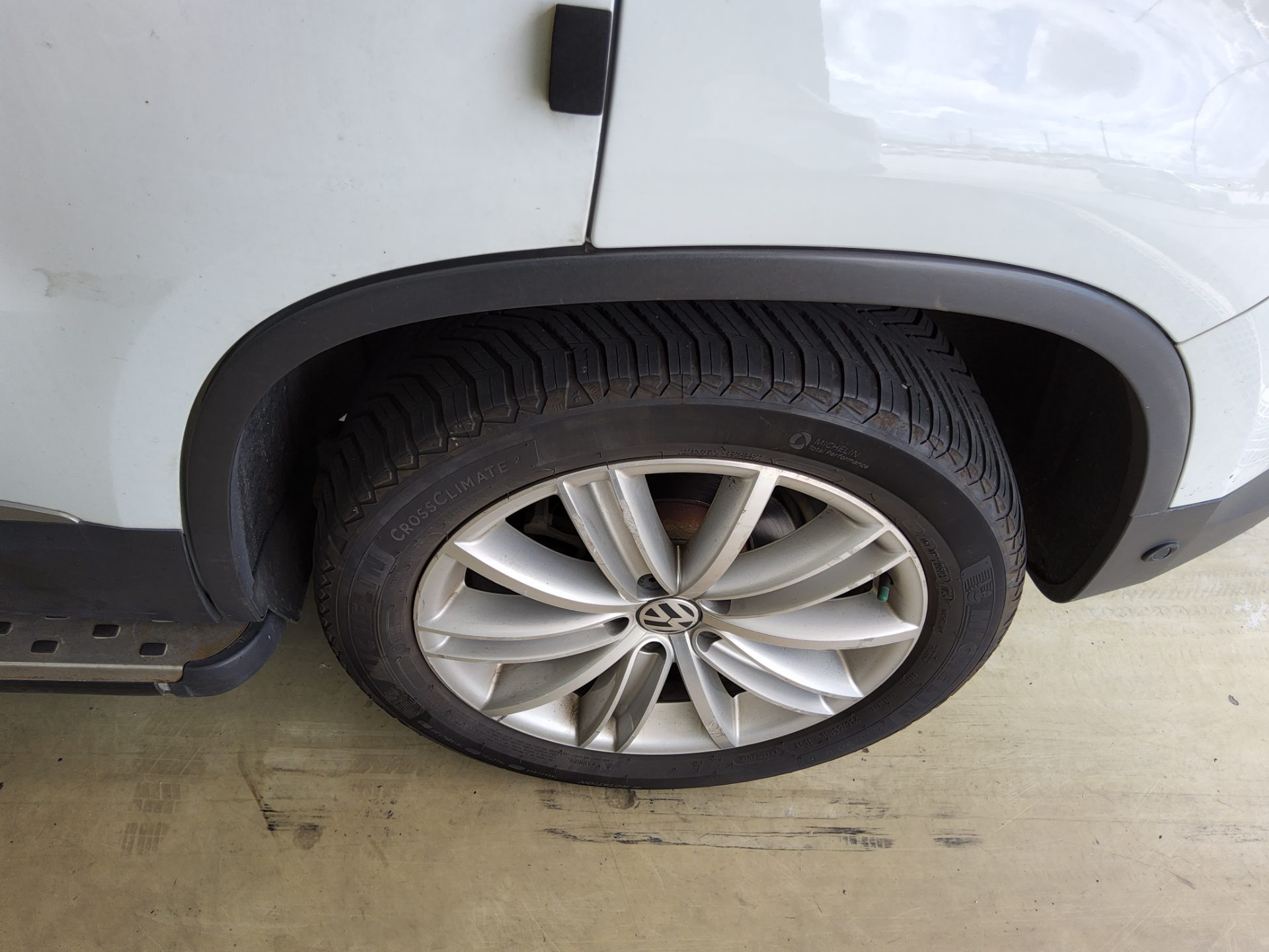 فولكس فاجن تيجوان 2.0 TDI Bluemotion بريميوم 2014 بريميوم