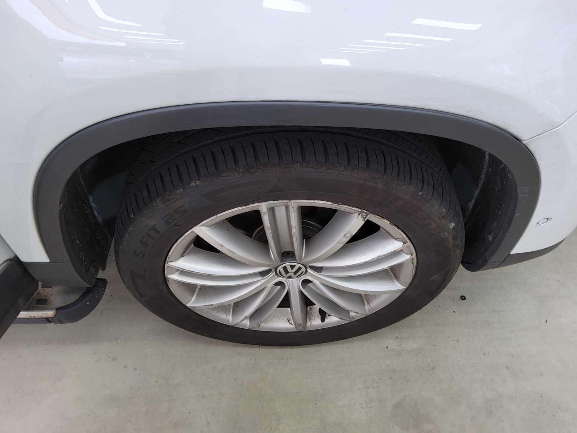 فولكس فاجن تيجوان 2.0 TDI Bluemotion بريميوم 2014 بريميوم