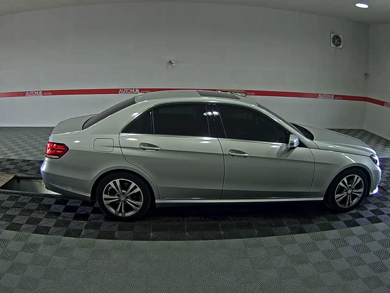 مرسيدس بنز E Class (4Th Gen) E220 Cdi Avantgarde 2015 E220