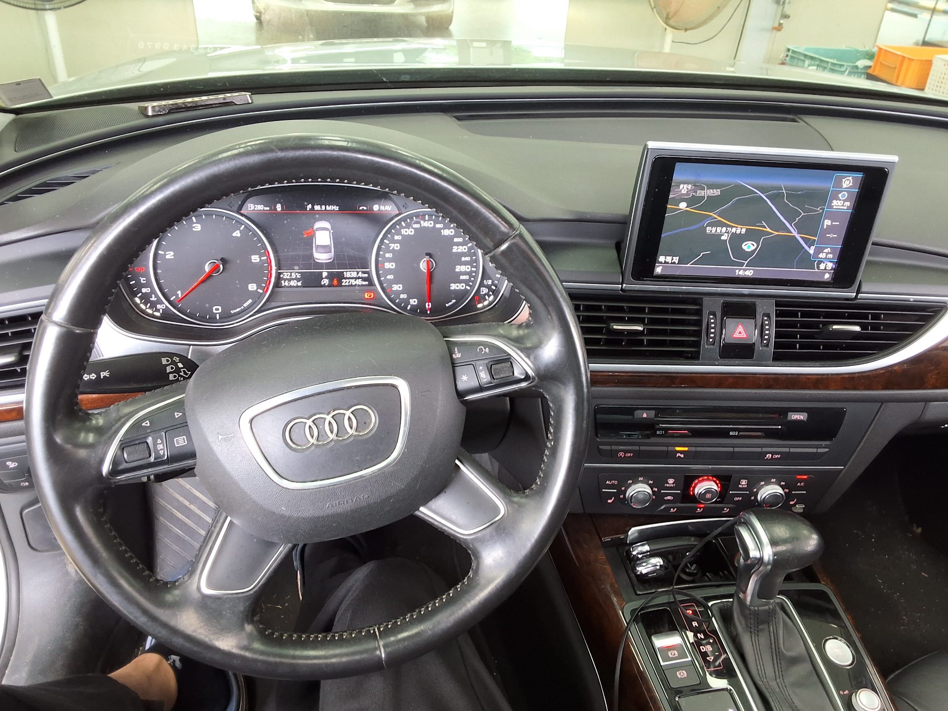 أودي إيه 6 (4Th Gen) 35 TDI 2015