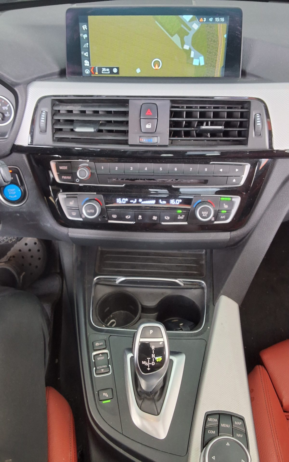 بي إم دبليو 3 Series (6Th Gen) 330I M Sport Pack 2017 SPORT