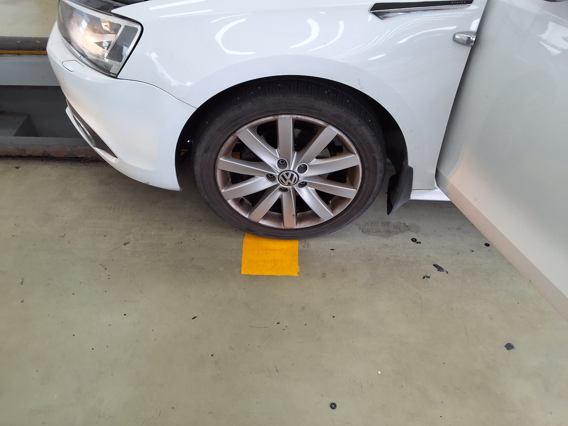 فولكس فاجن جيتا (6Th Gen) 2.0 TDI 2014