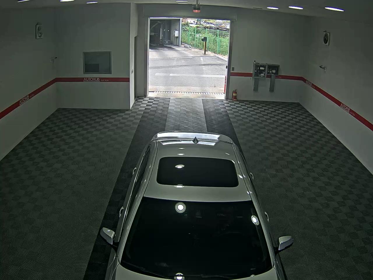 بي إم دبليو 5 Series (6Th Gen) 520D 2015 520d