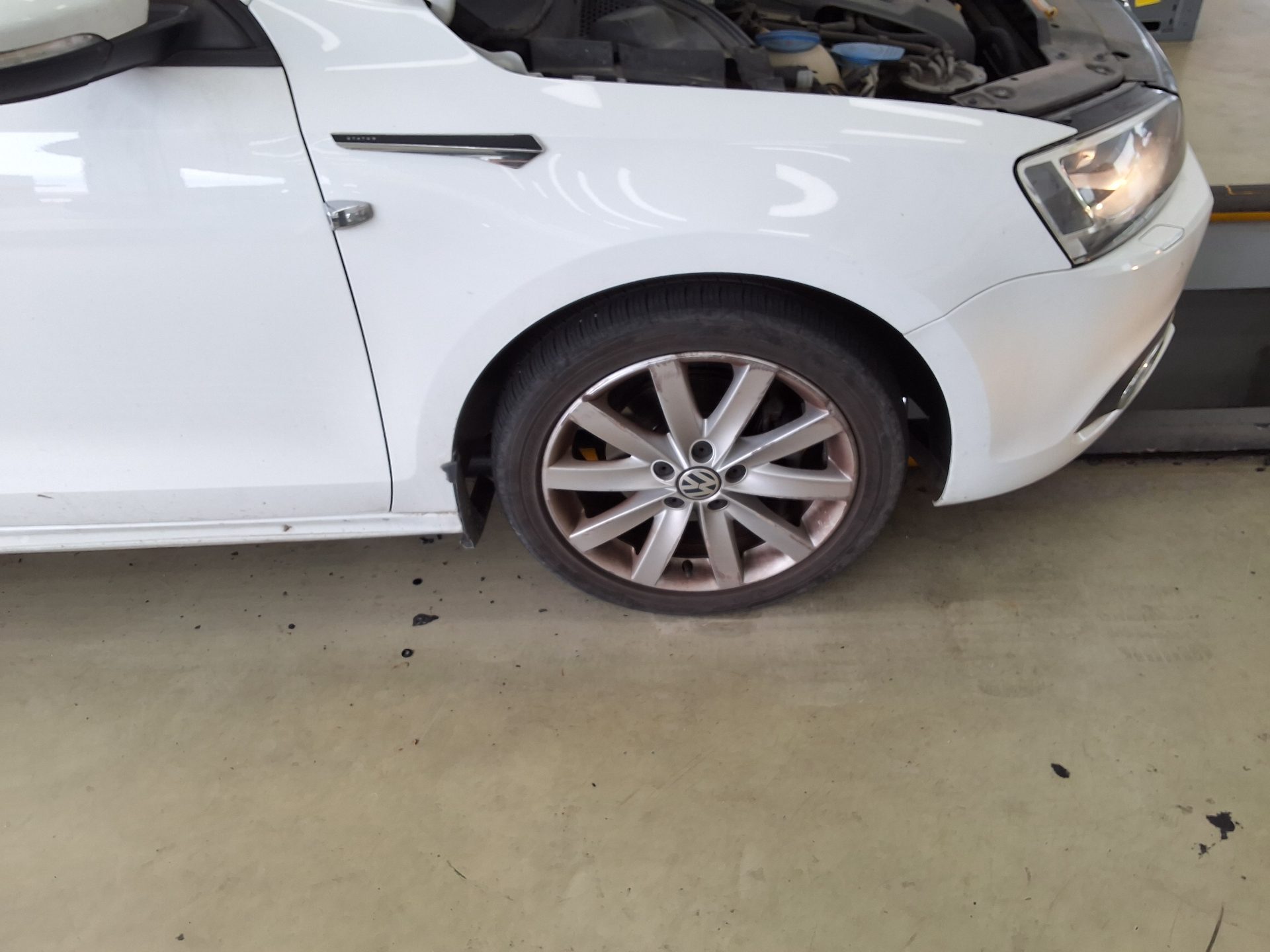 فولكس فاجن جيتا (6Th Gen) 2.0 TDI 2014