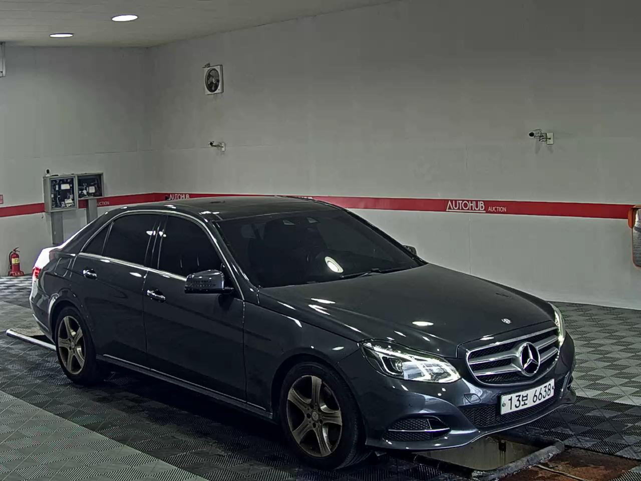 مرسيدس بنز E Class (4Th Gen) E250 Cdi فورماتيك 2014 4MATIC