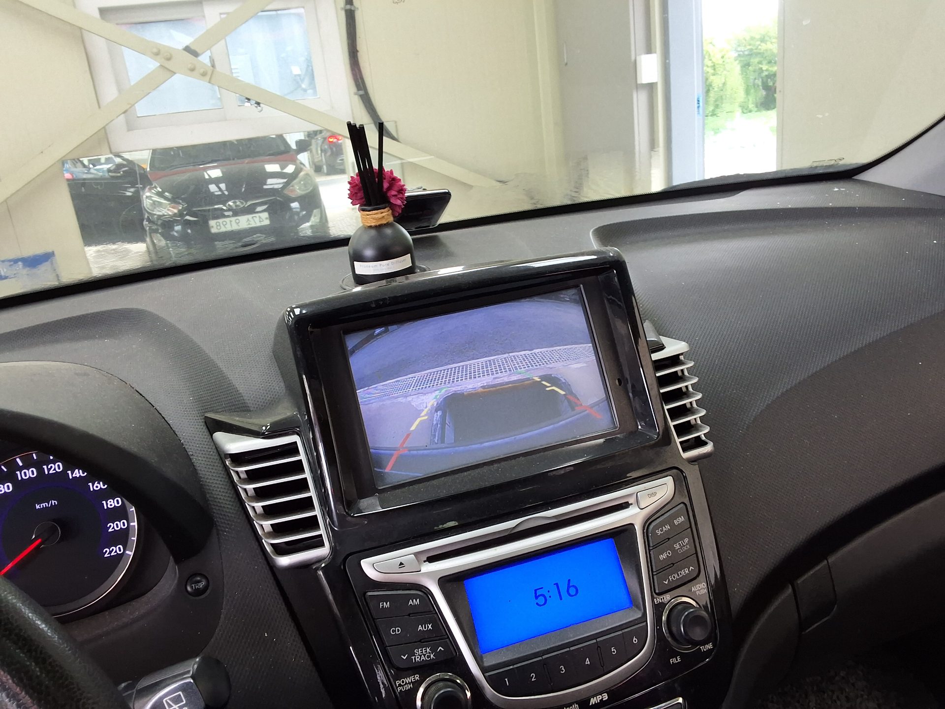هيونداي جديد أكسنت Wit 1.6 VGT Premier 2011 PREMIER