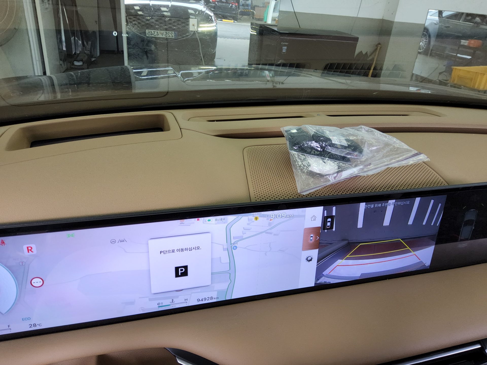 جينيسيس جينيسيس G80 2025 دفع رباعي BASE