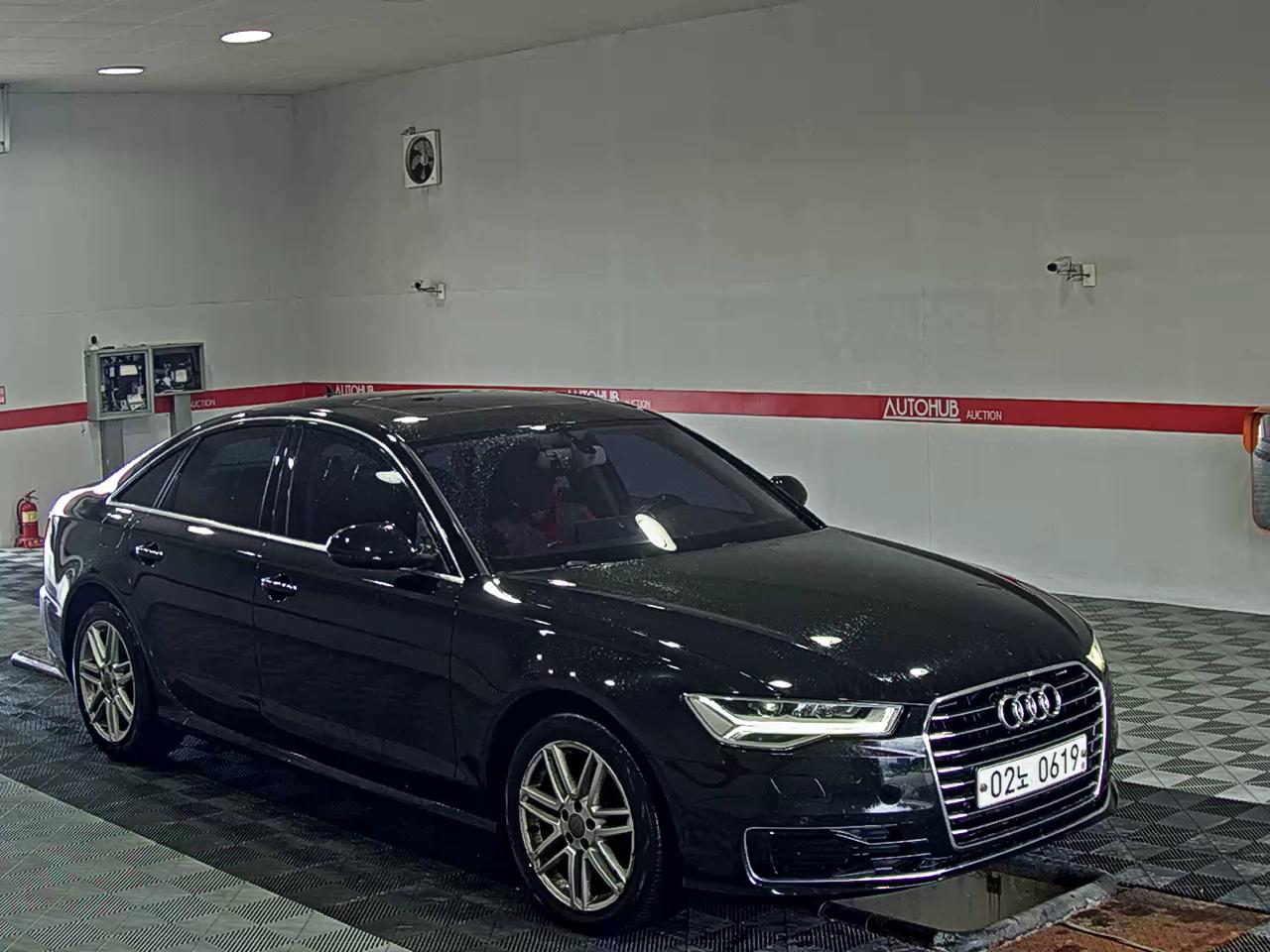 أودي إيه 6 (4Th Gen) 35 TDI Comfort 2016