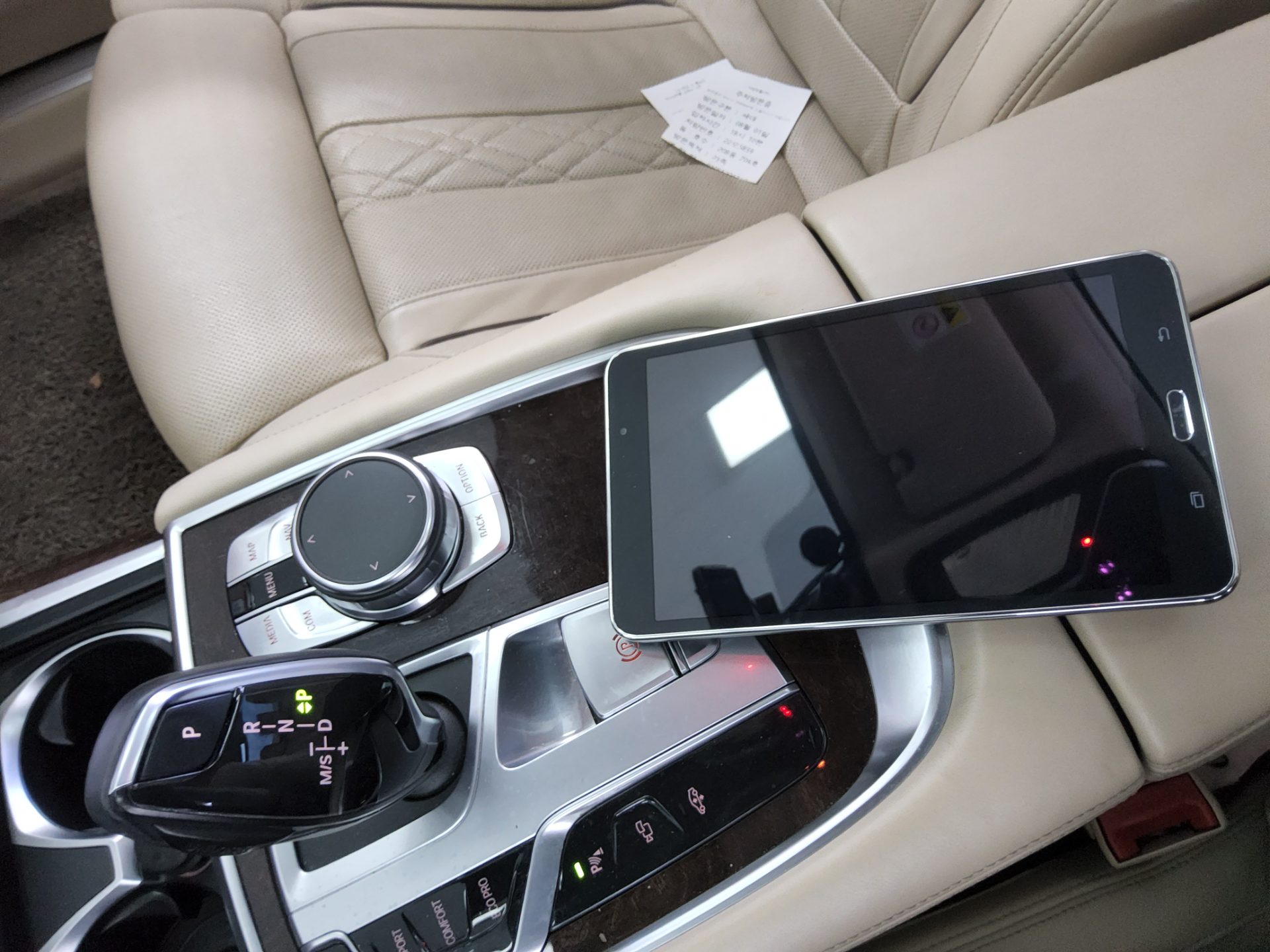 بي إم دبليو 7 Series (6Th Gen) 750Li إكس درايف 2016 750Li