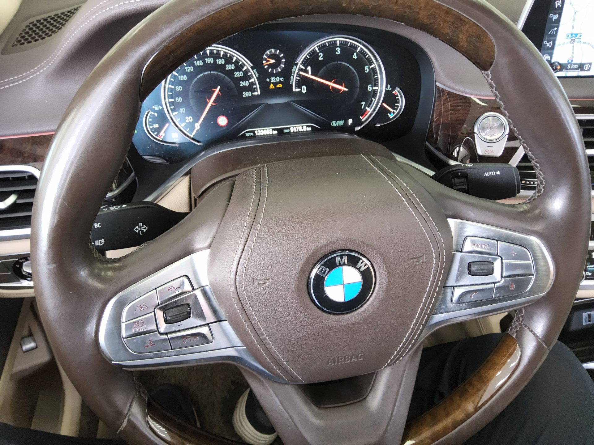 بي إم دبليو 7 Series (6Th Gen) 750Li إكس درايف 2016 750Li