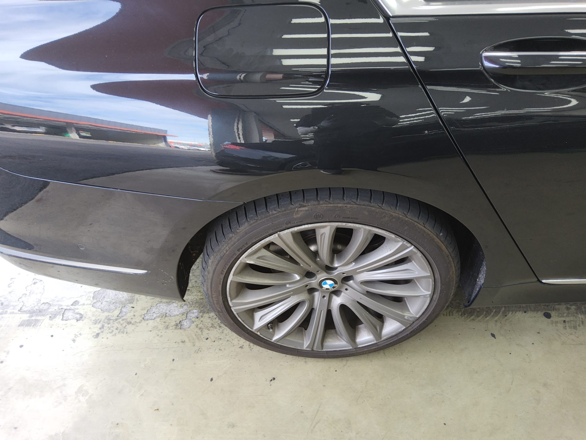 بي إم دبليو 7 Series (6Th Gen) 750Li إكس درايف 2016 750Li