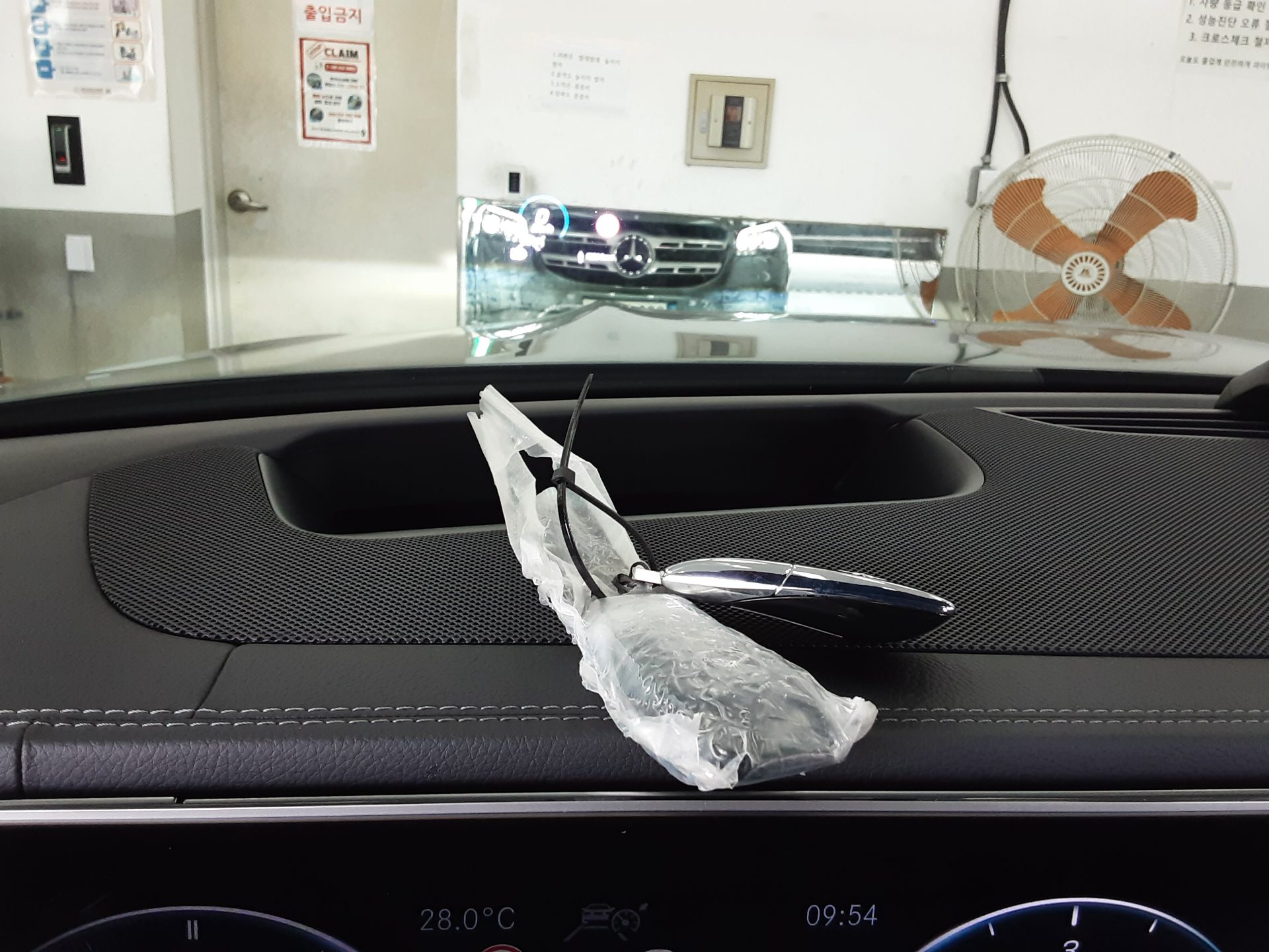 مرسيدس بنز جي إل إس Class (3Rd Gen) جي إل إس 400D فورماتيك 2022 GLS 4MATIC