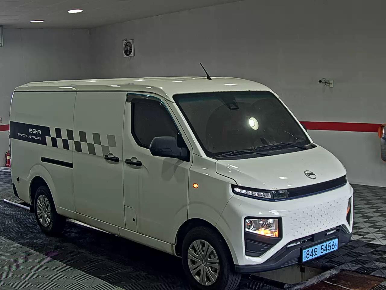 Geely (Mobility Networks) (Mobility Networks) Se A كهرباء فان 2023 EV VAN