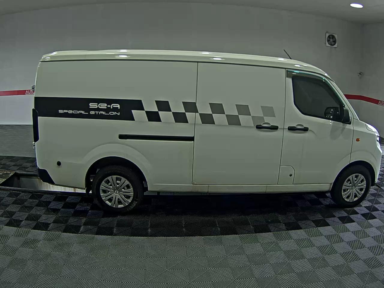 Geely (Mobility Networks) (Mobility Networks) Se A كهرباء فان 2023 EV VAN