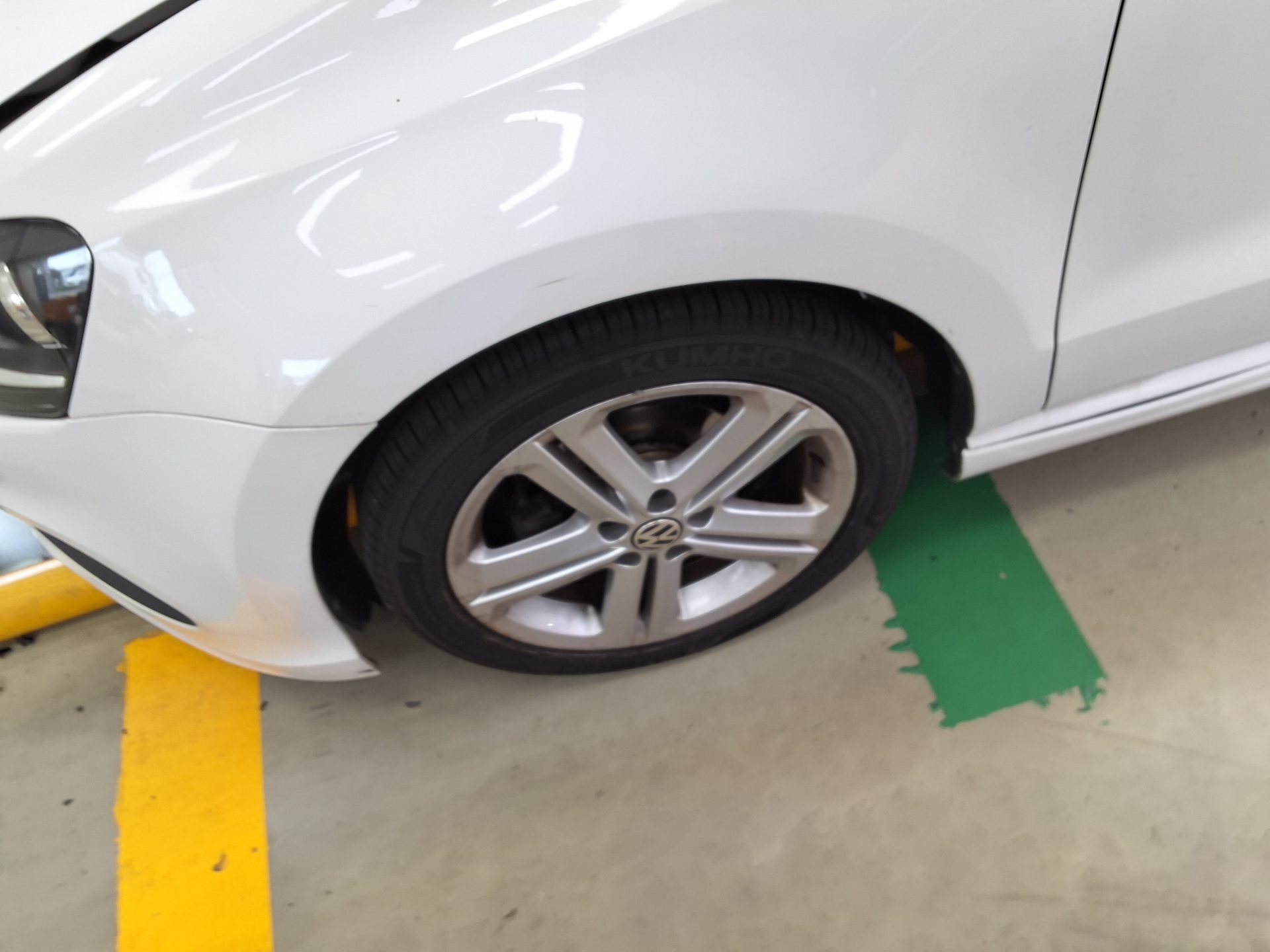 فولكس فاجن الجديد بولو (5Th Gen) 1.6 TDI R Line 2014 LINE