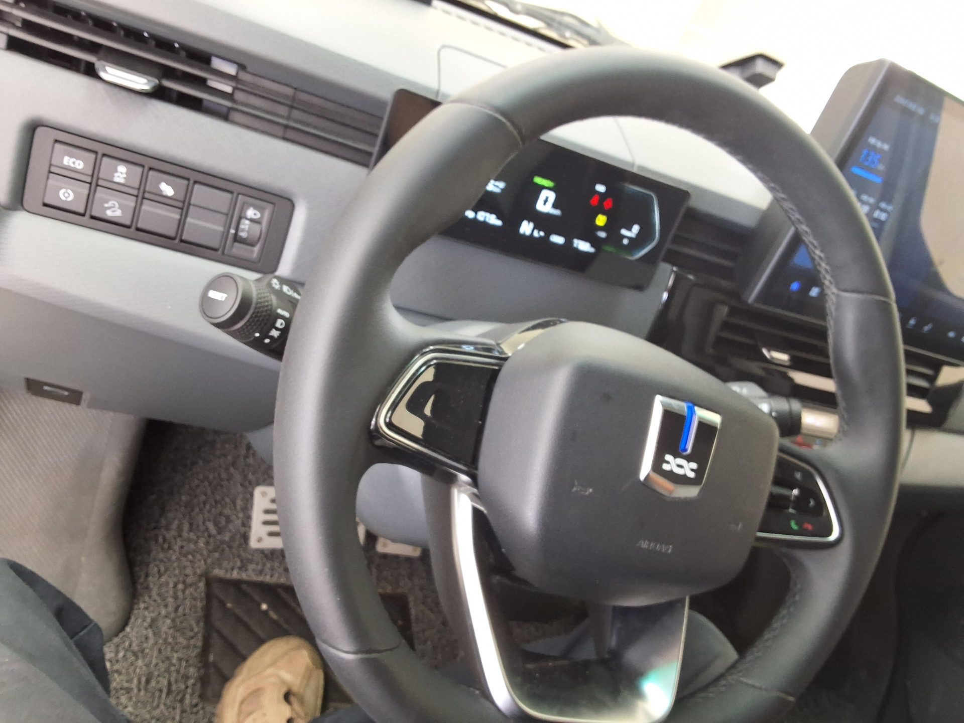 Geely (Mobility Networks) (Mobility Networks) Se A كهرباء فان 2023 EV VAN