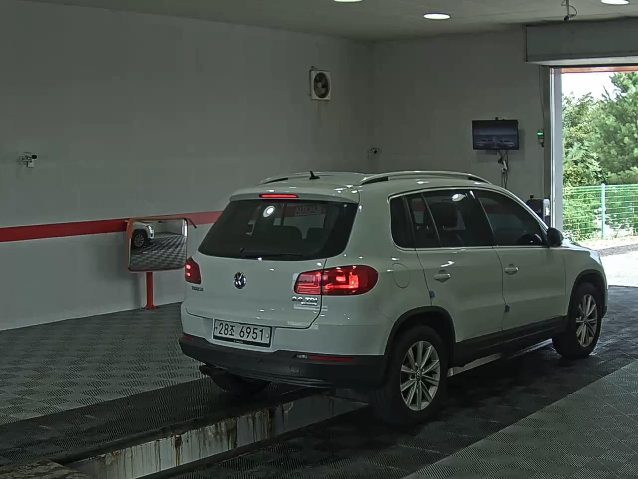 فولكس فاجن تيجوان 2.0 TDI Bluemotion 2015