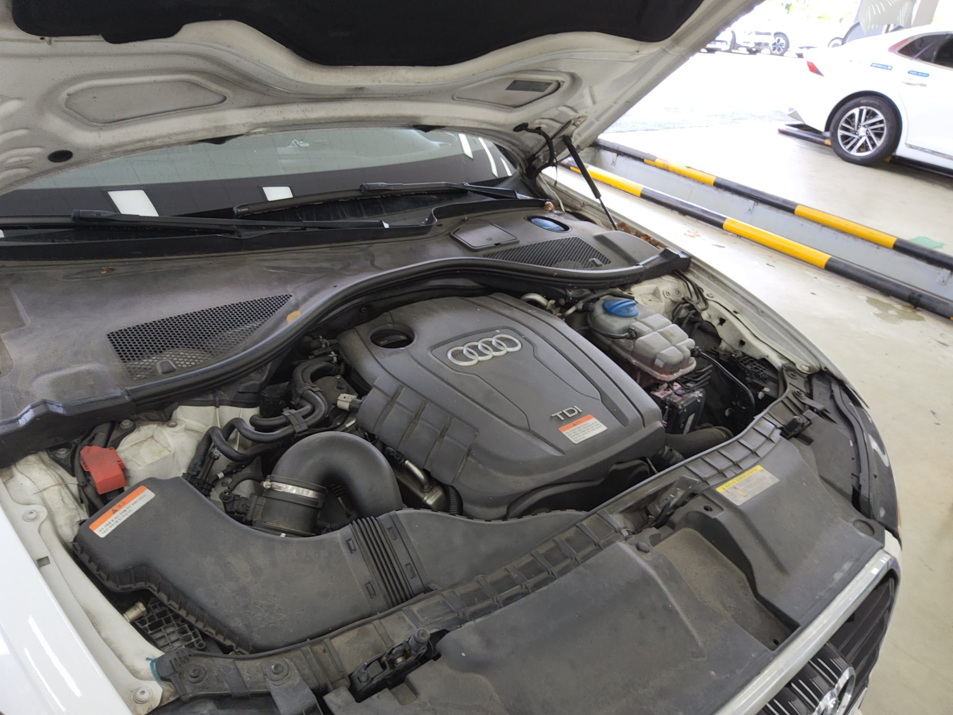 أودي إيه 6 (4Th Gen) 35 TDI 2015