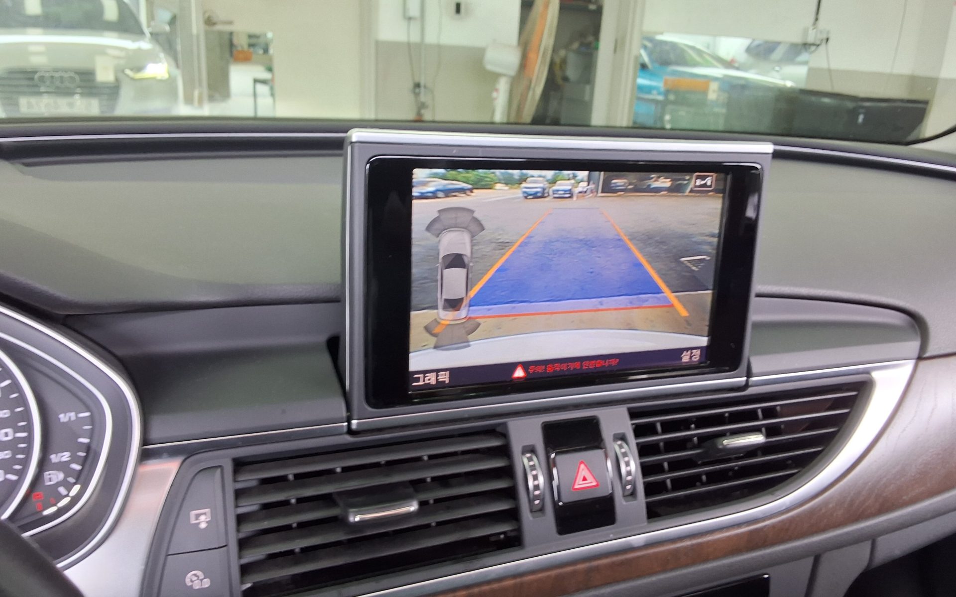 أودي إيه 6 (4Th Gen) 35 TDI Comfort 2016