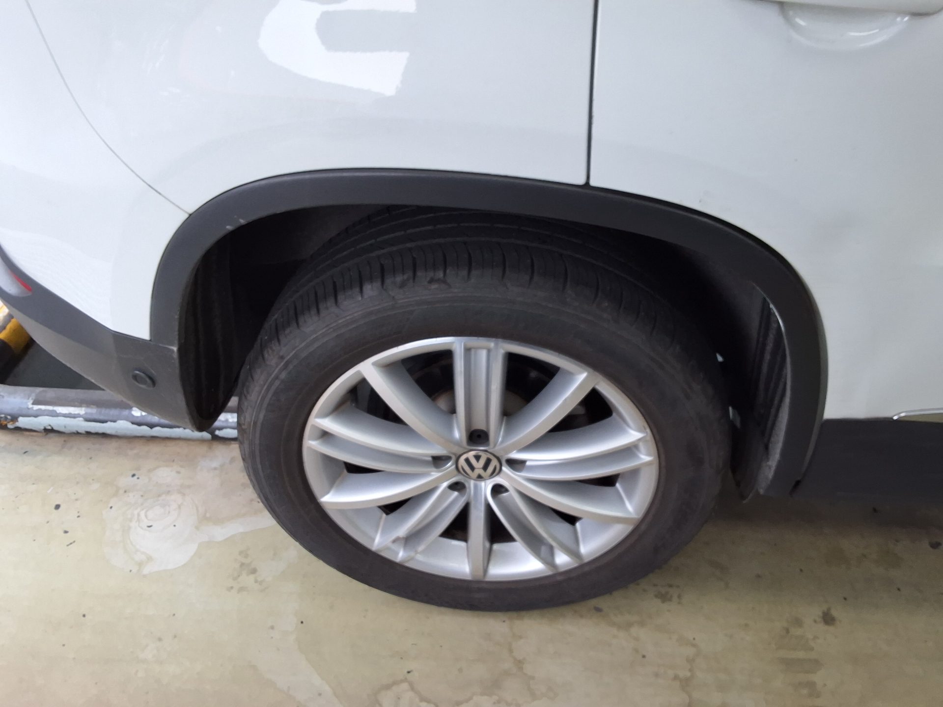 فولكس فاجن تيجوان 2.0 TDI Bluemotion بريميوم 2015 بريميوم