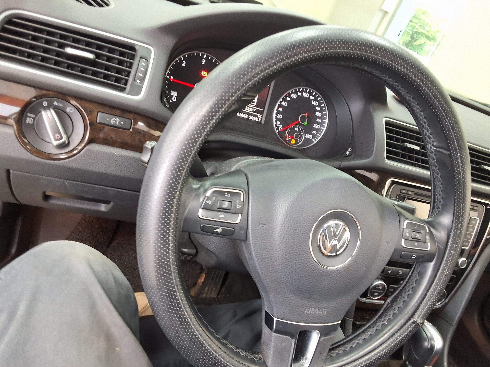 فولكس فاجن الجديد باسات (7Th Gen) 2.0 TDI 2015