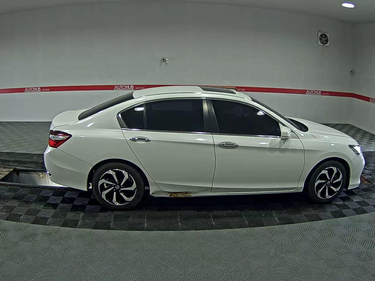 هوندا أكورد (9Th Gen) 2.4 Ex L 2016
