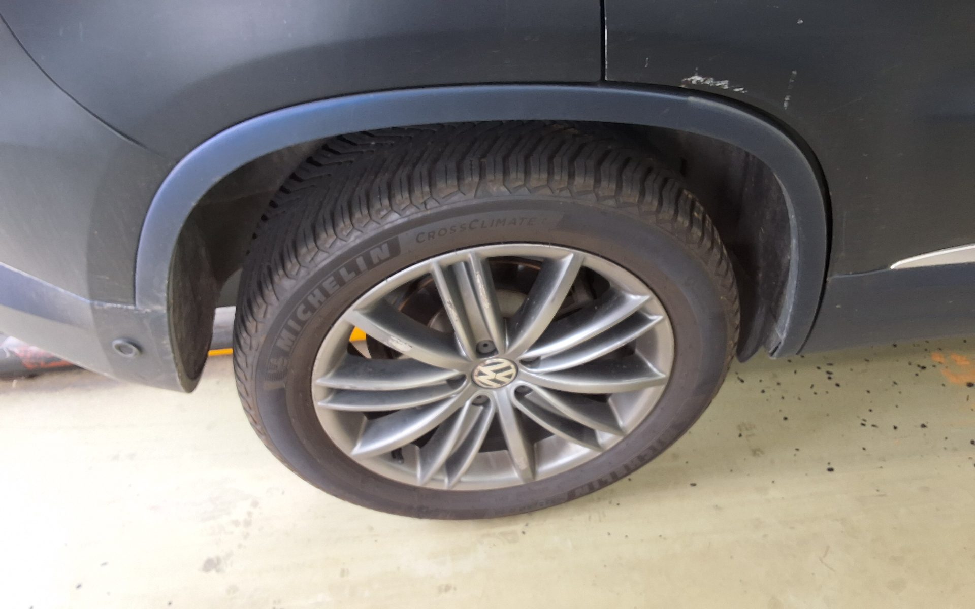 فولكس فاجن تيجوان 2.0 TDI Bluemotion بريميوم 2012 بريميوم