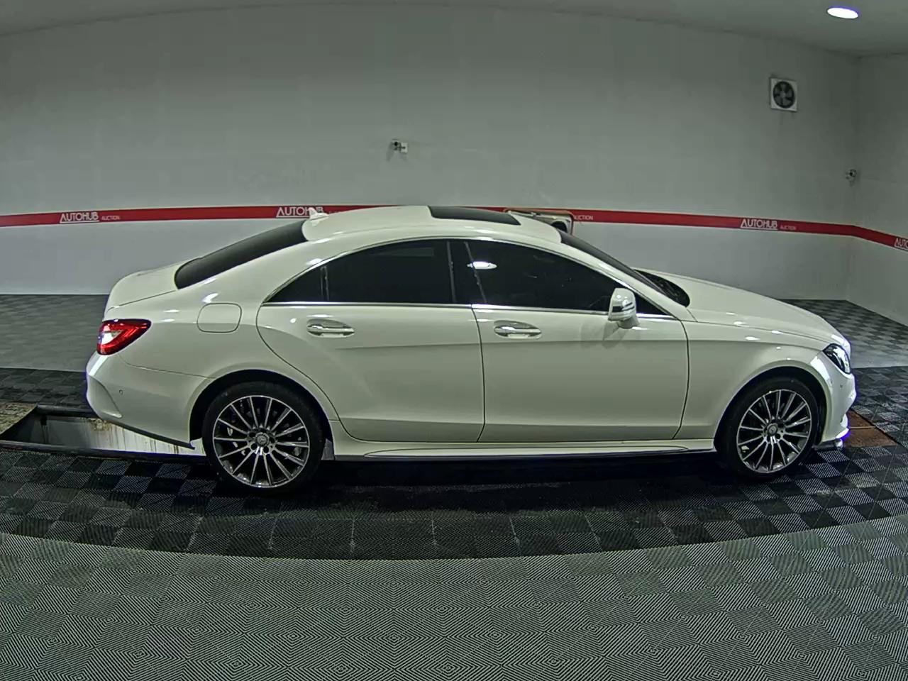 مرسيدس بنز سي إل إس Class (2Nd Gen) Cls400 2016 CLS400