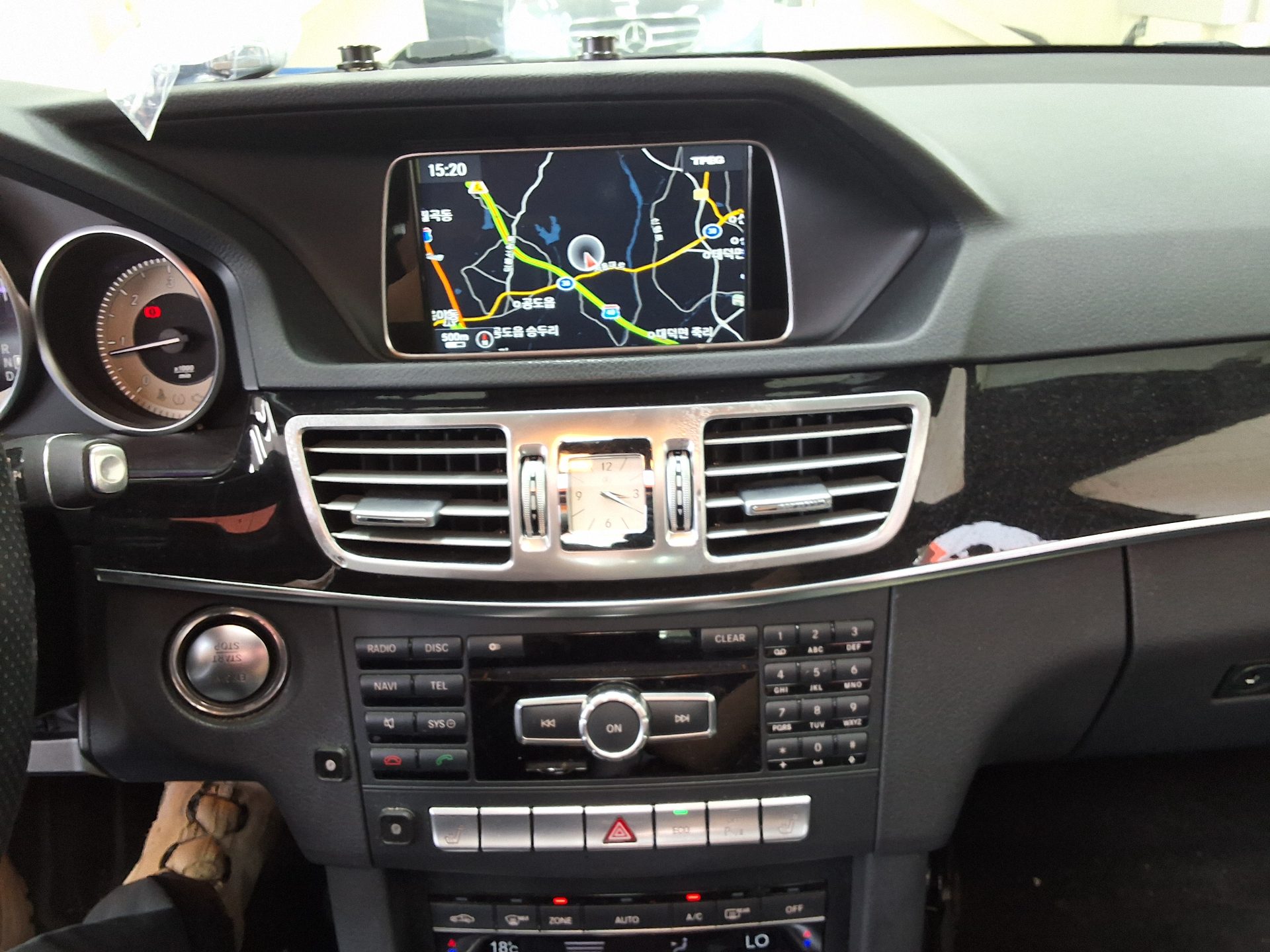 مرسيدس بنز E Class (4Th Gen) E250 Cdi فورماتيك 2014 4MATIC