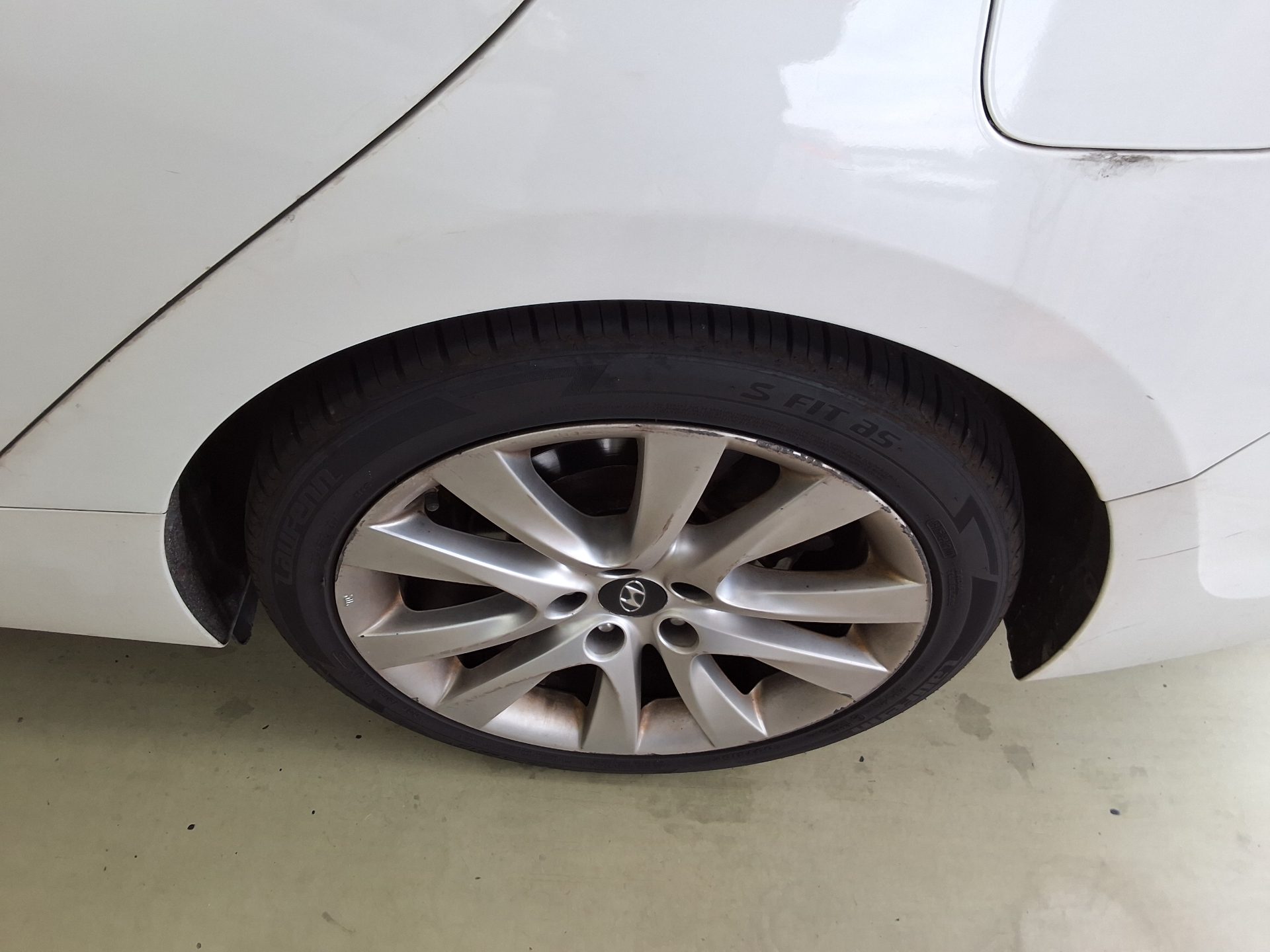هيونداي I40 1.7 VGT D Spec 2014