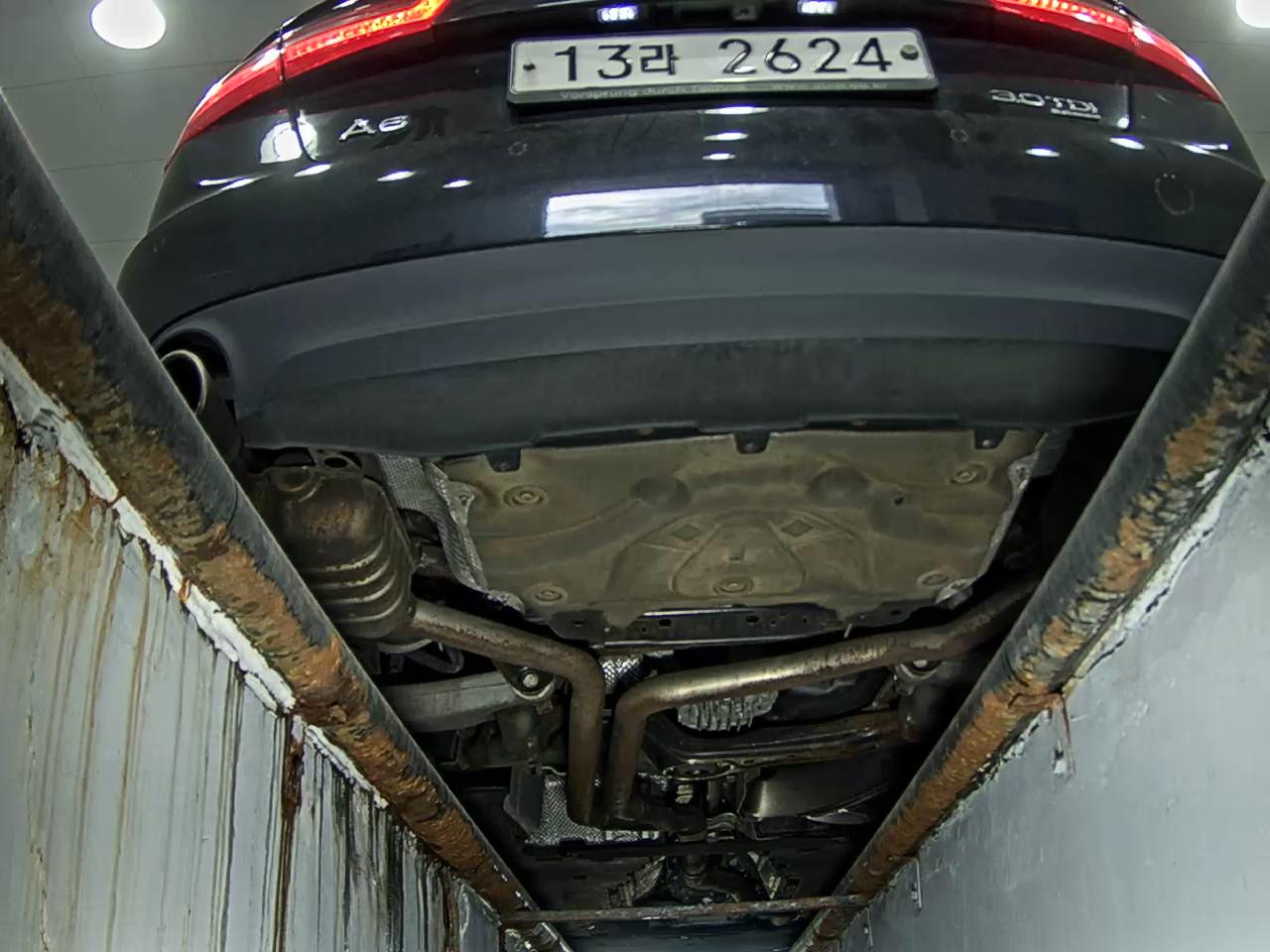 أودي إيه 6 (4Th Gen) 3.0 TDI كواترو Led Pack 2012