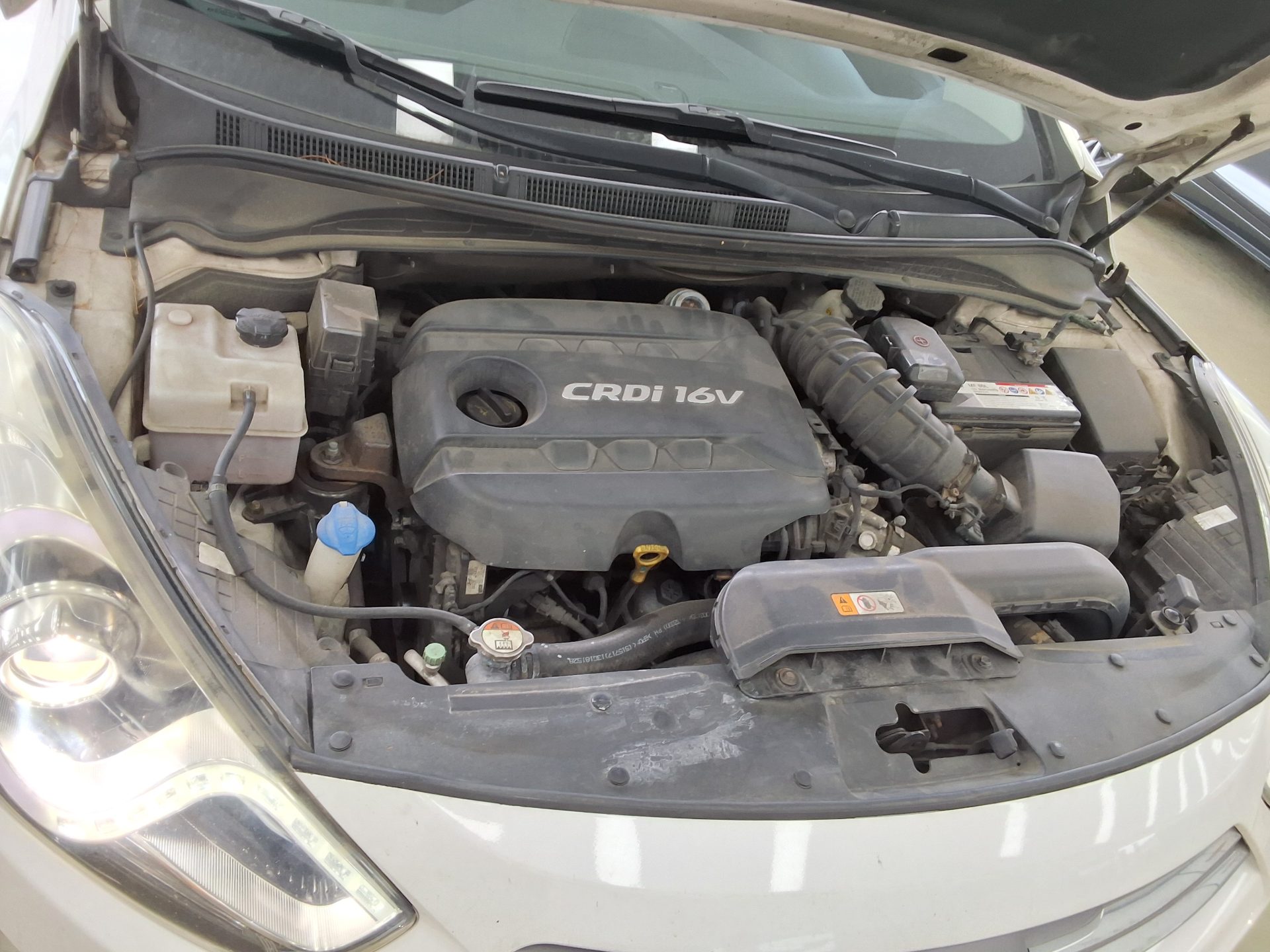 هيونداي I40 1.7 VGT D Spec 2014