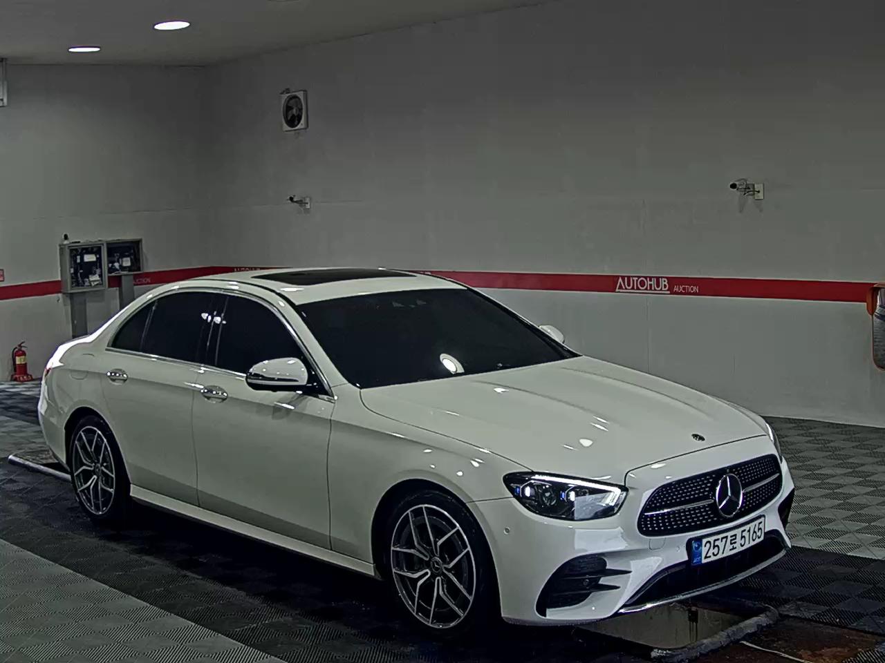 مرسيدس بنز E Class (5Th Gen) E220D فورماتيك AMG Line 2021 E220d 4MATIC LINE