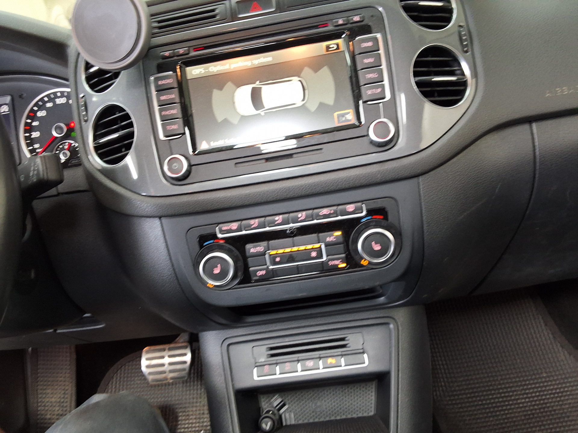فولكس فاجن تيجوان 2.0 TDI Bluemotion بريميوم 2013 بريميوم