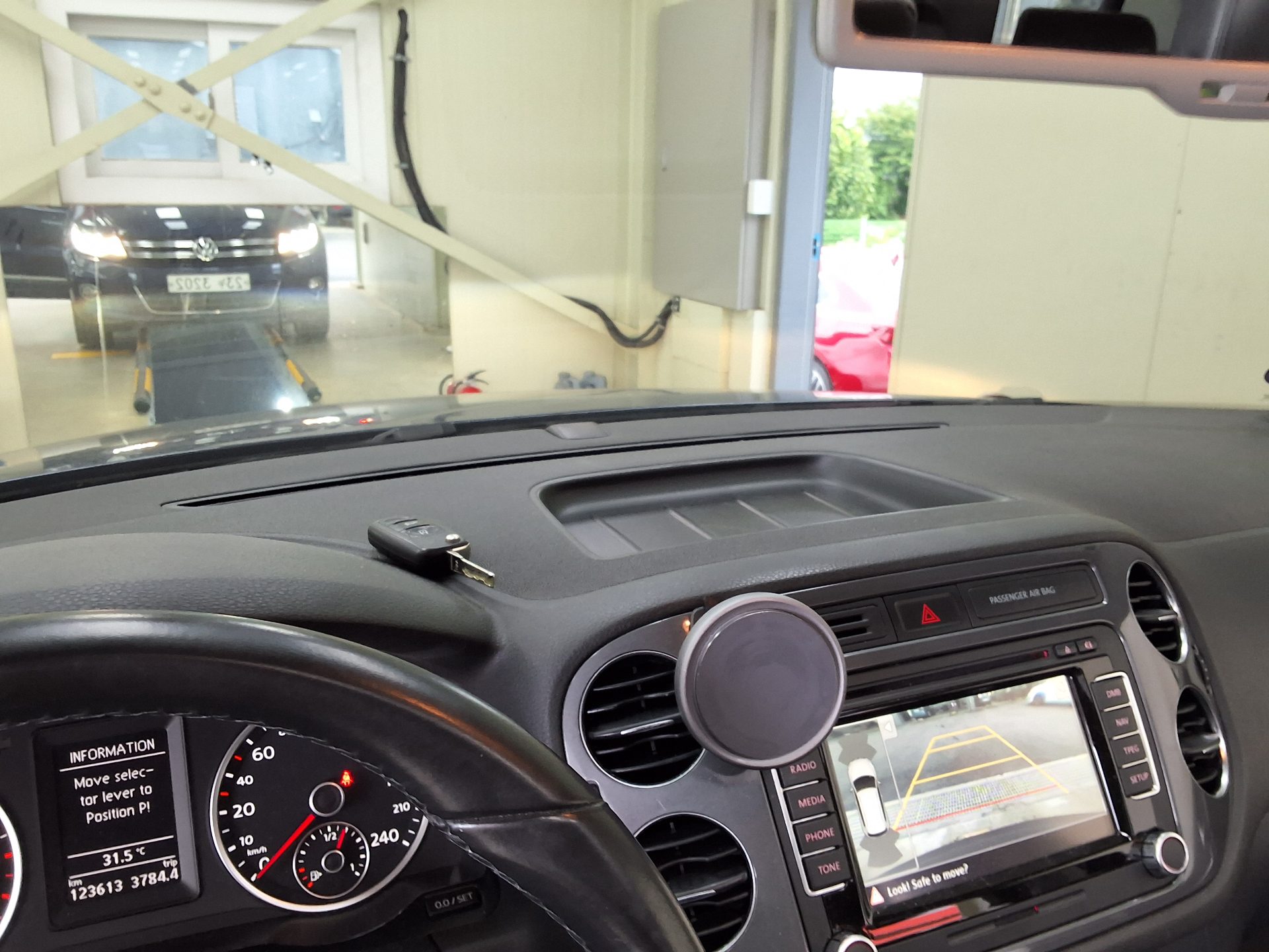 فولكس فاجن تيجوان 2.0 TDI Bluemotion بريميوم 2013 بريميوم