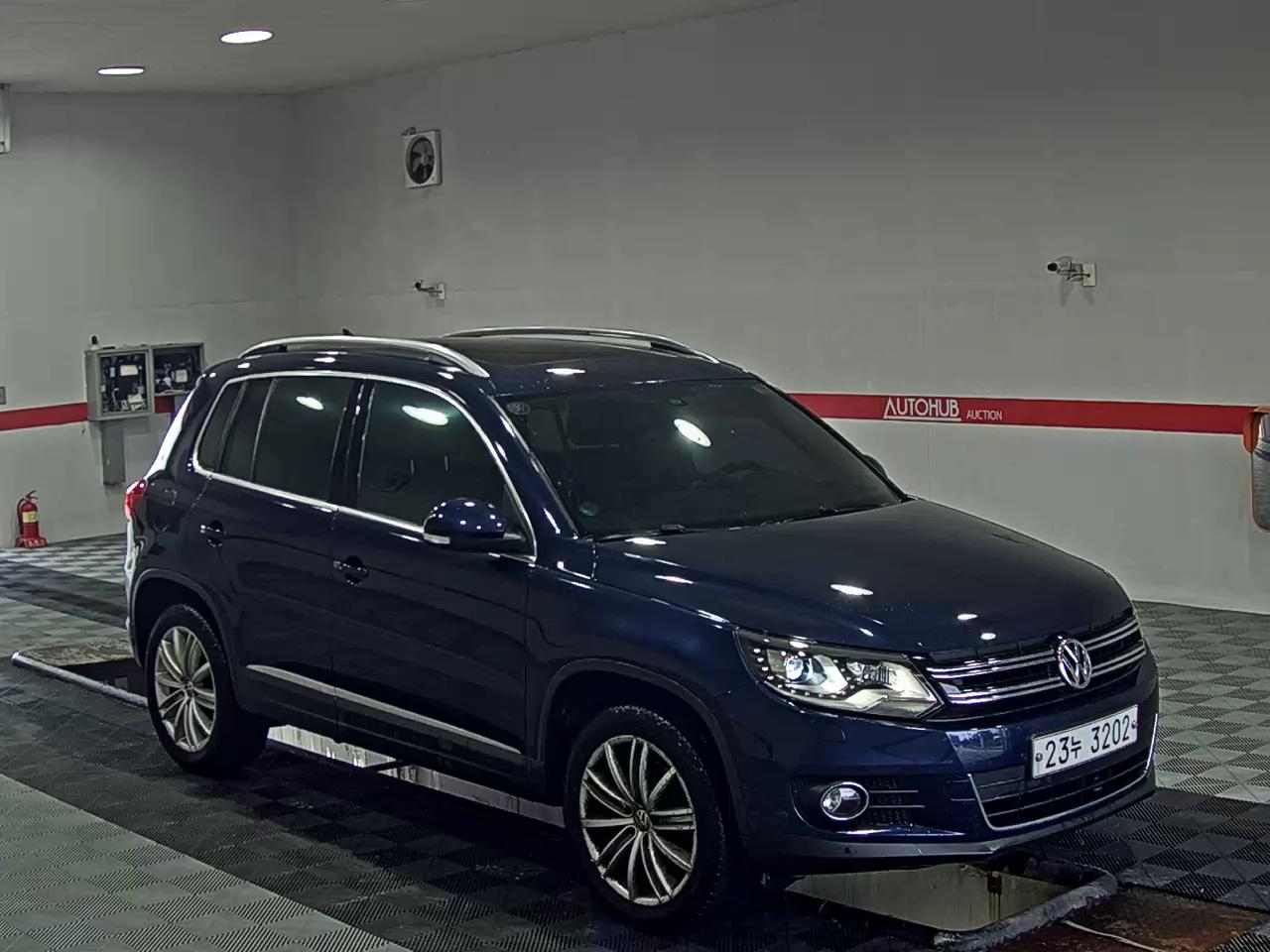 فولكس فاجن تيجوان 2.0 TDI Bluemotion بريميوم 2013 بريميوم