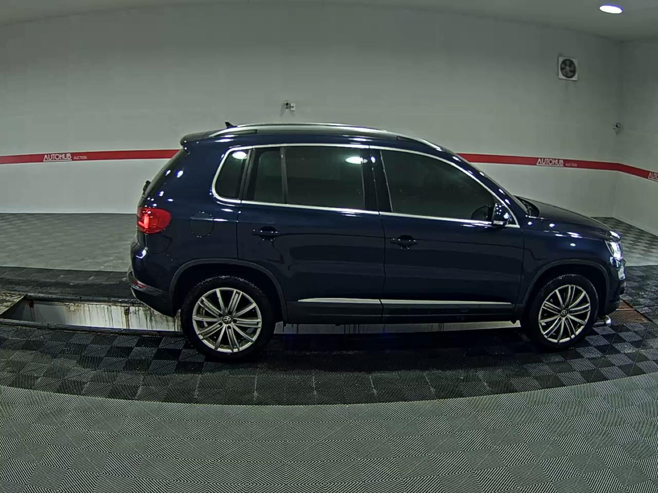 فولكس فاجن تيجوان 2.0 TDI Bluemotion بريميوم 2013 بريميوم