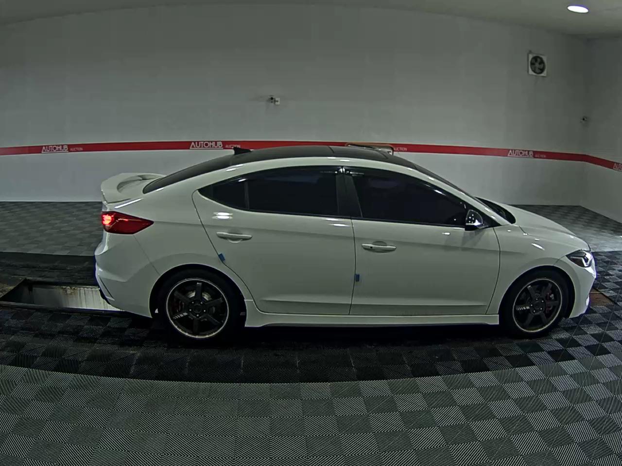 هيونداي أفانتي 2018 AD TURBO